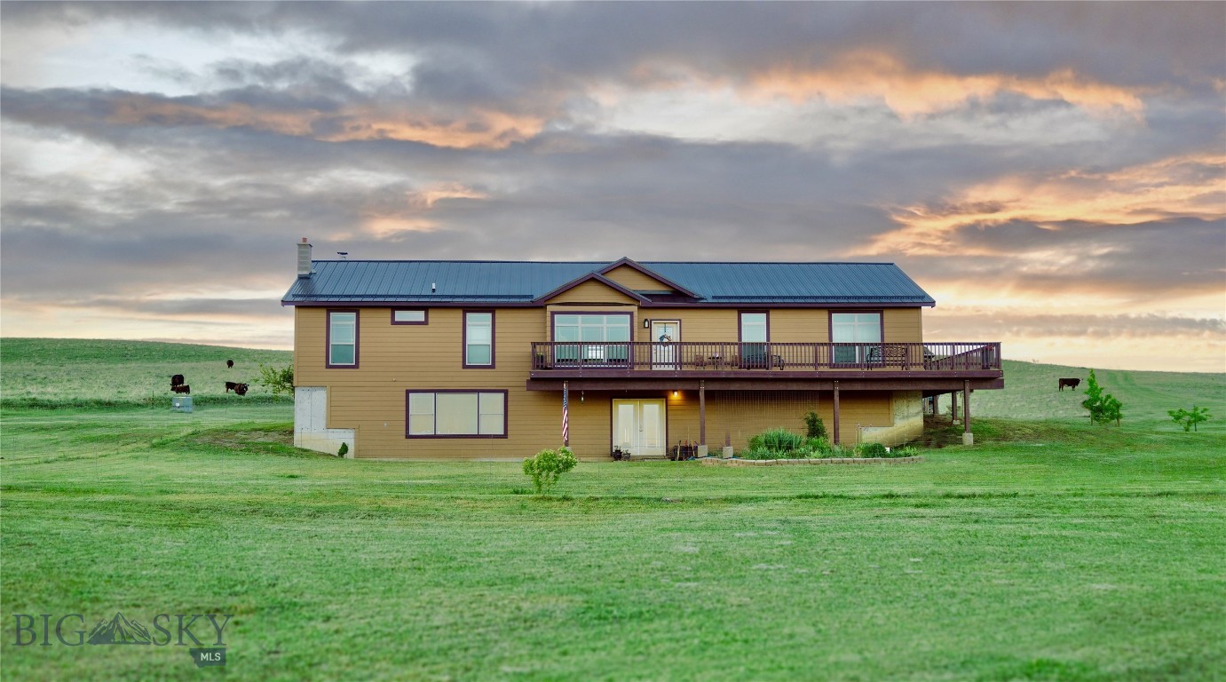 2575 Cascade Hound Creek Road