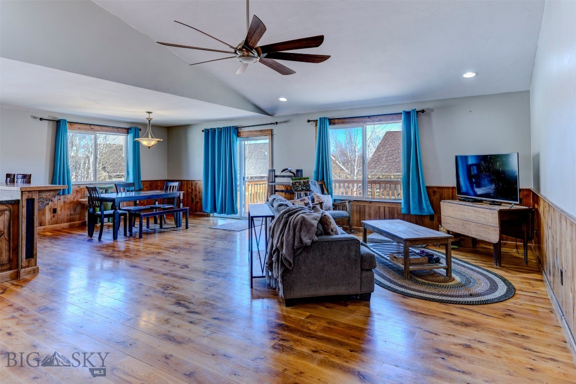 Northern Lights - Residential