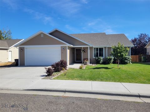 Photo of 710 Nebula St, Livingston, MT 59047 (MLS # 409909)