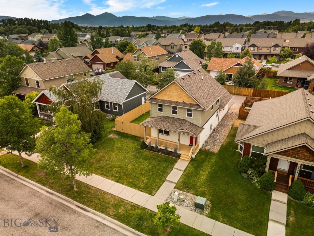 Bozeman, Montana 59718, United States, 3 Bedrooms Bedrooms, ,3 BathroomsBathrooms,Residential,Pending,206694