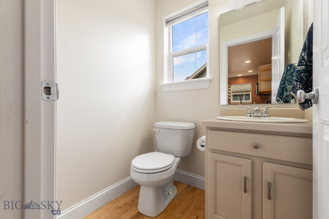 Bozeman, Montana 59718, United States, 3 Bedrooms Bedrooms, ,3 BathroomsBathrooms,Residential,Pending,206694