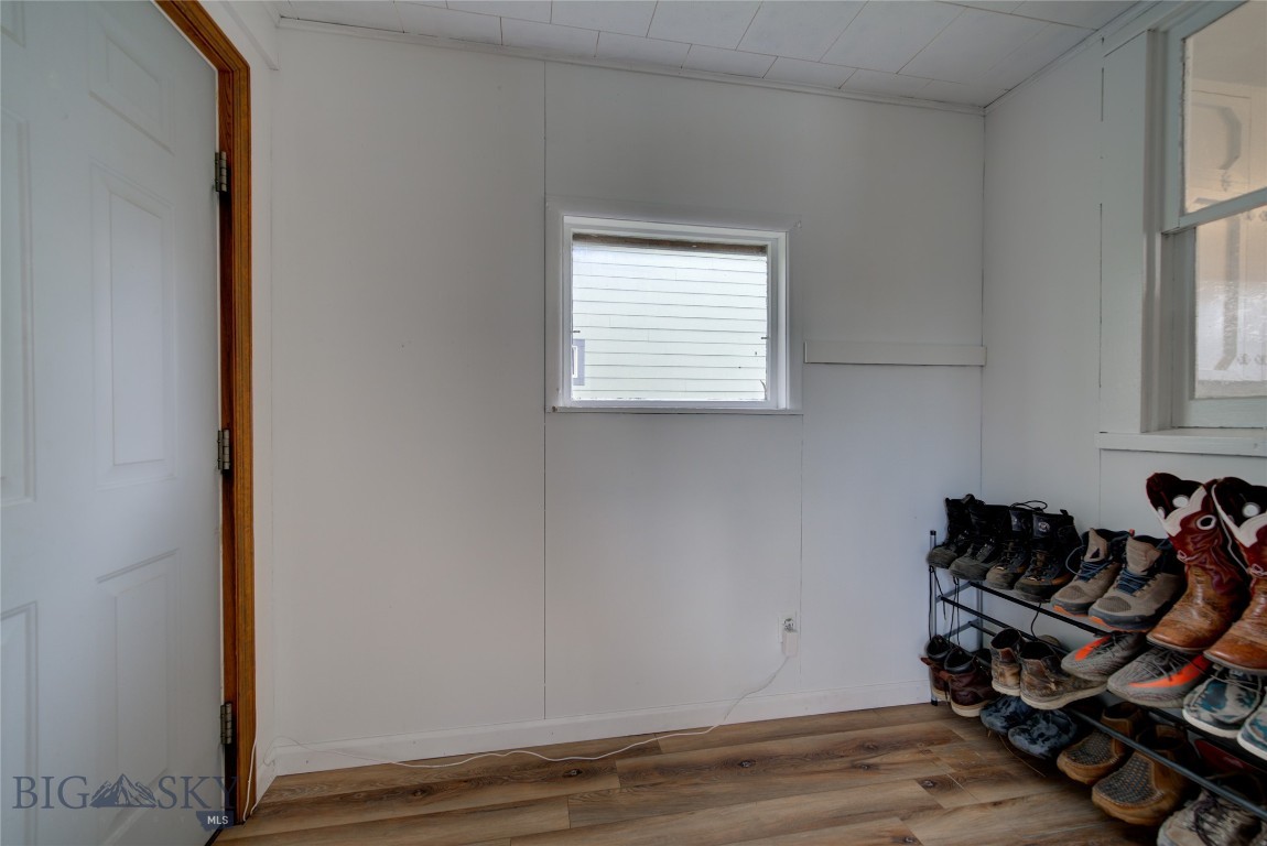 Belgrade, Montana 59714, United States, 2 Bedrooms Bedrooms, ,1 BathroomBathrooms,Residential,Pending,56946