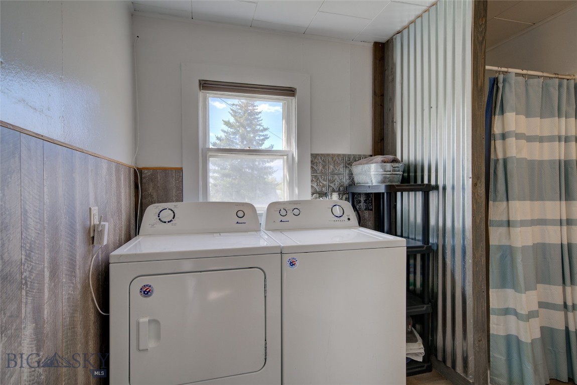 Belgrade, Montana 59714, United States, 2 Bedrooms Bedrooms, ,1 BathroomBathrooms,Residential,Pending,56946