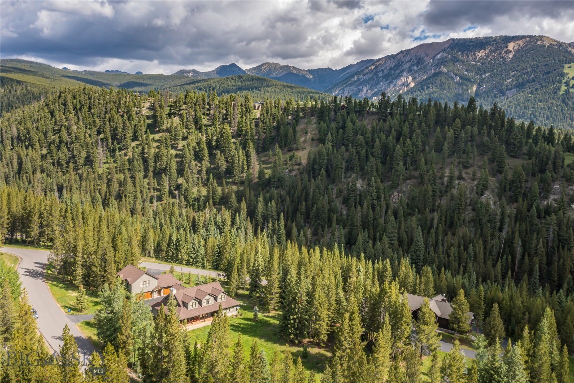 Aspen Groves - Residential