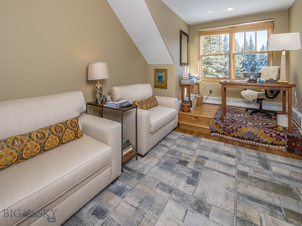 Aspen Groves - Residential