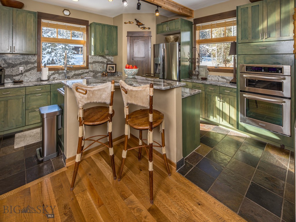 Aspen Groves - Residential