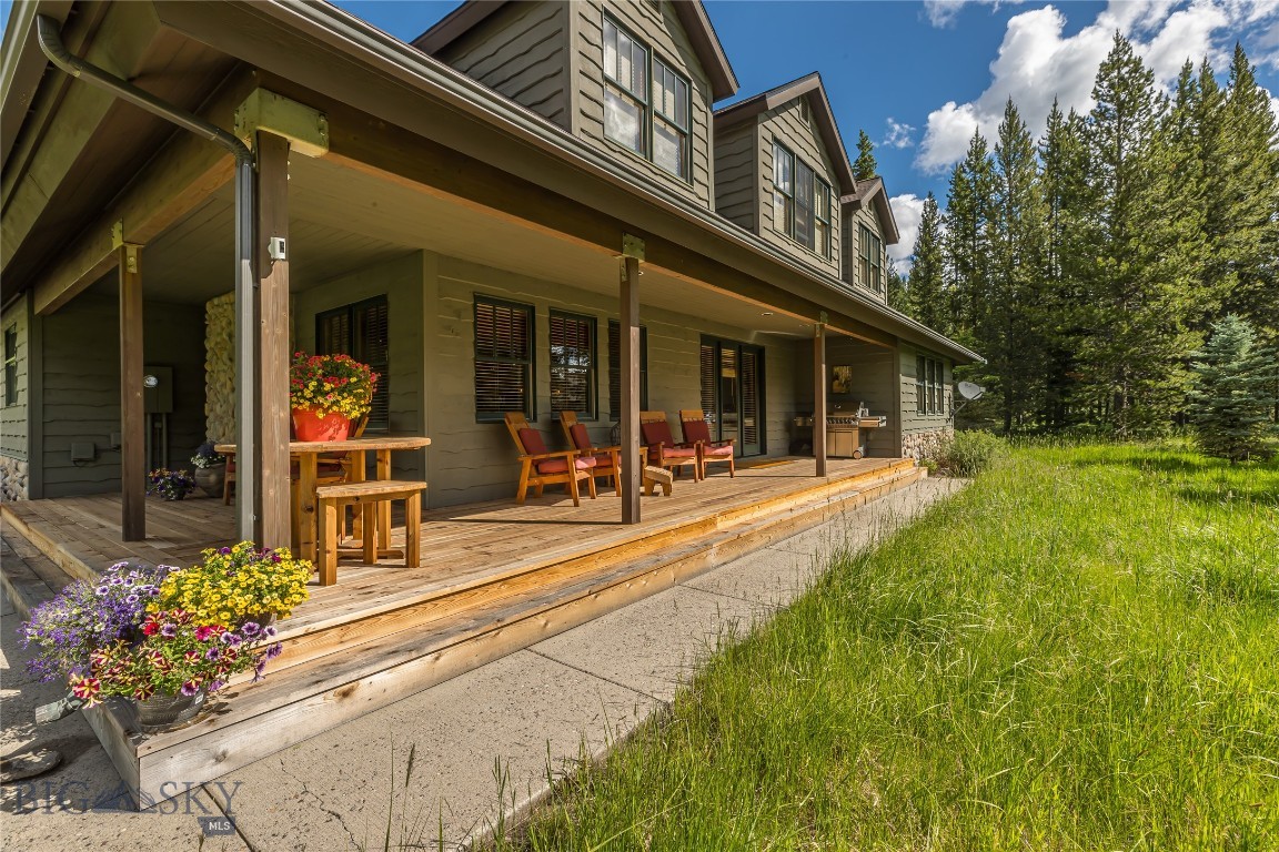 Aspen Groves - Residential
