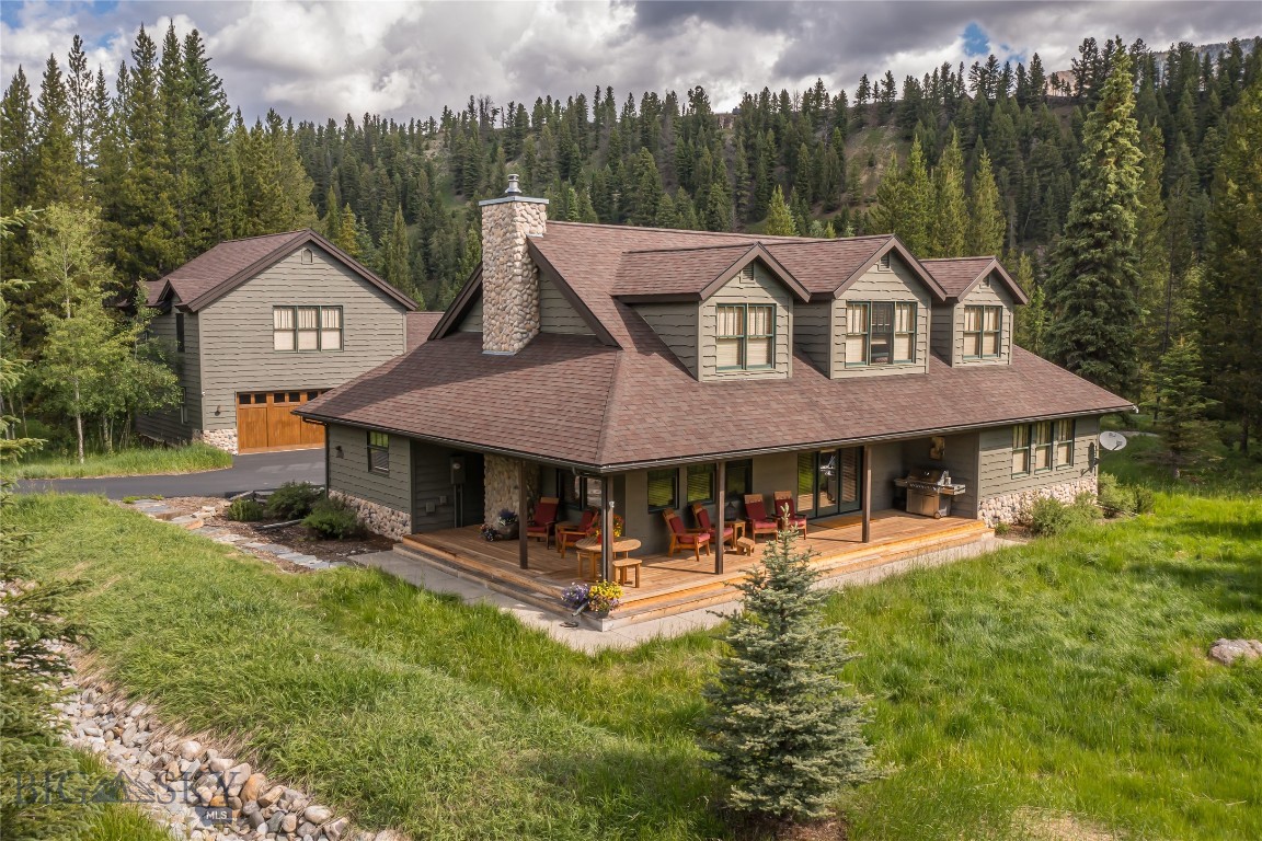 Aspen Groves - Residential
