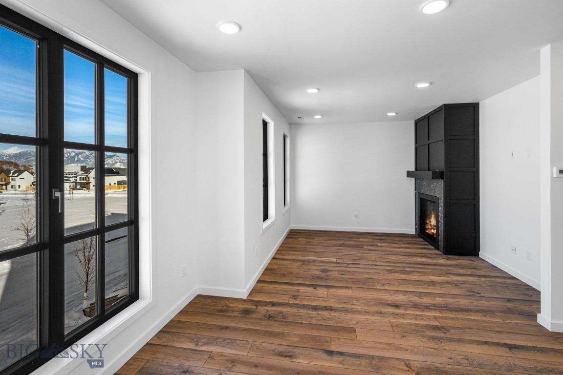 Bozeman, Montana 59718, United States, 4 Bedrooms Bedrooms, ,4 BathroomsBathrooms,Residential,Contingent,58557