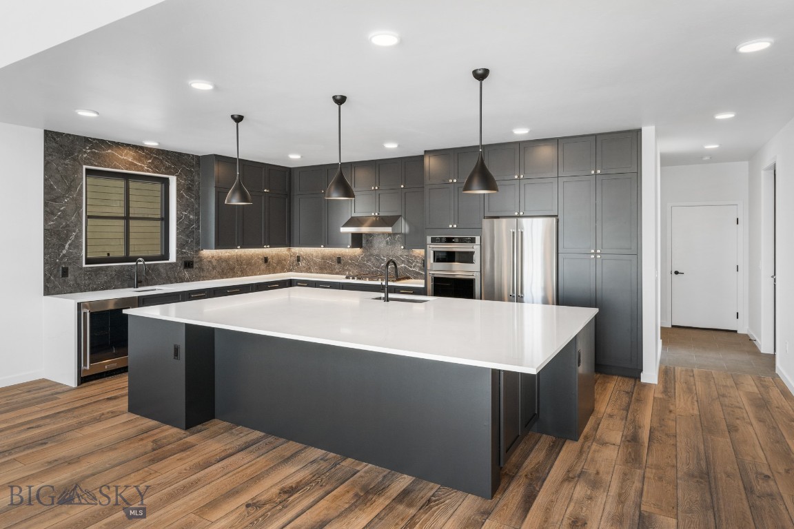 Bozeman, Montana 59718, United States, 4 Bedrooms Bedrooms, ,4 BathroomsBathrooms,Residential,Contingent,58557