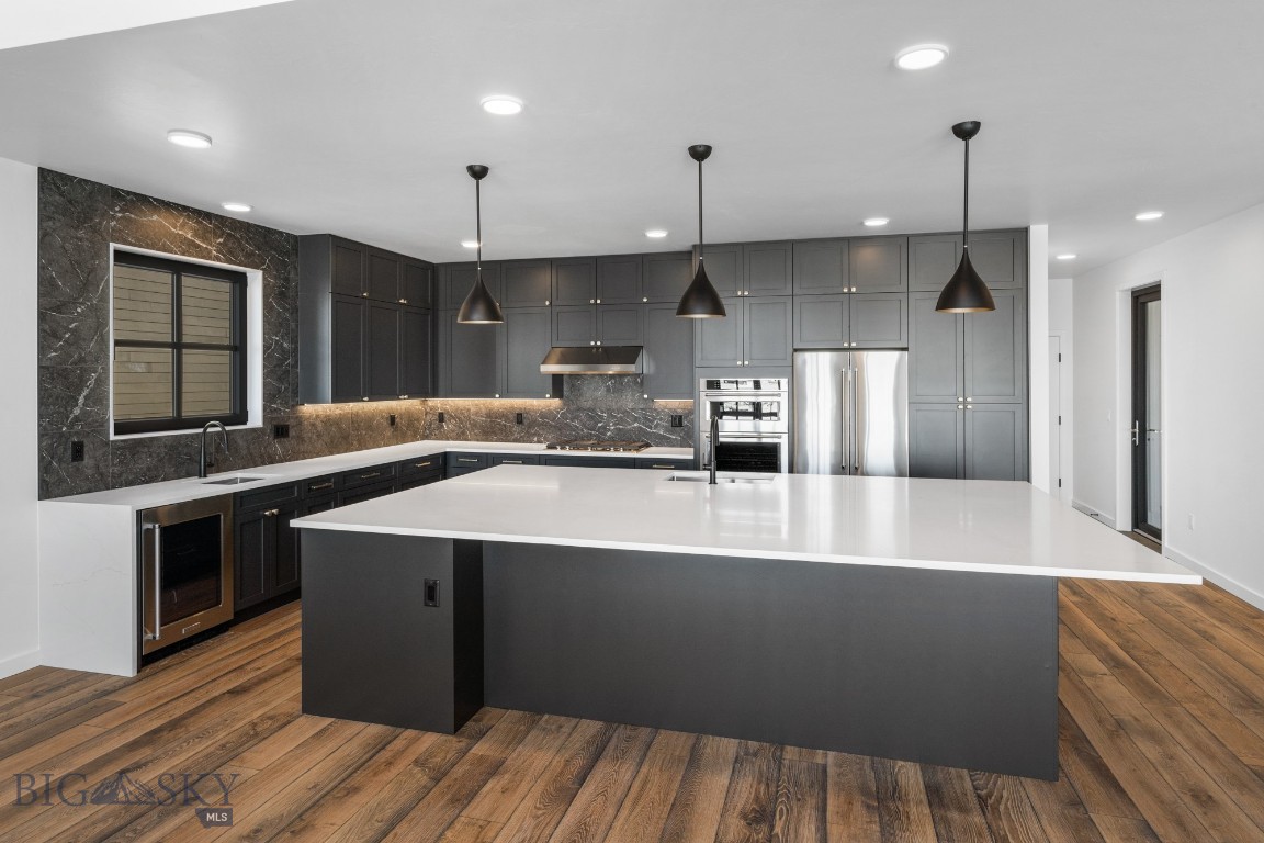 Bozeman, Montana 59718, United States, 4 Bedrooms Bedrooms, ,4 BathroomsBathrooms,Residential,Contingent,58557