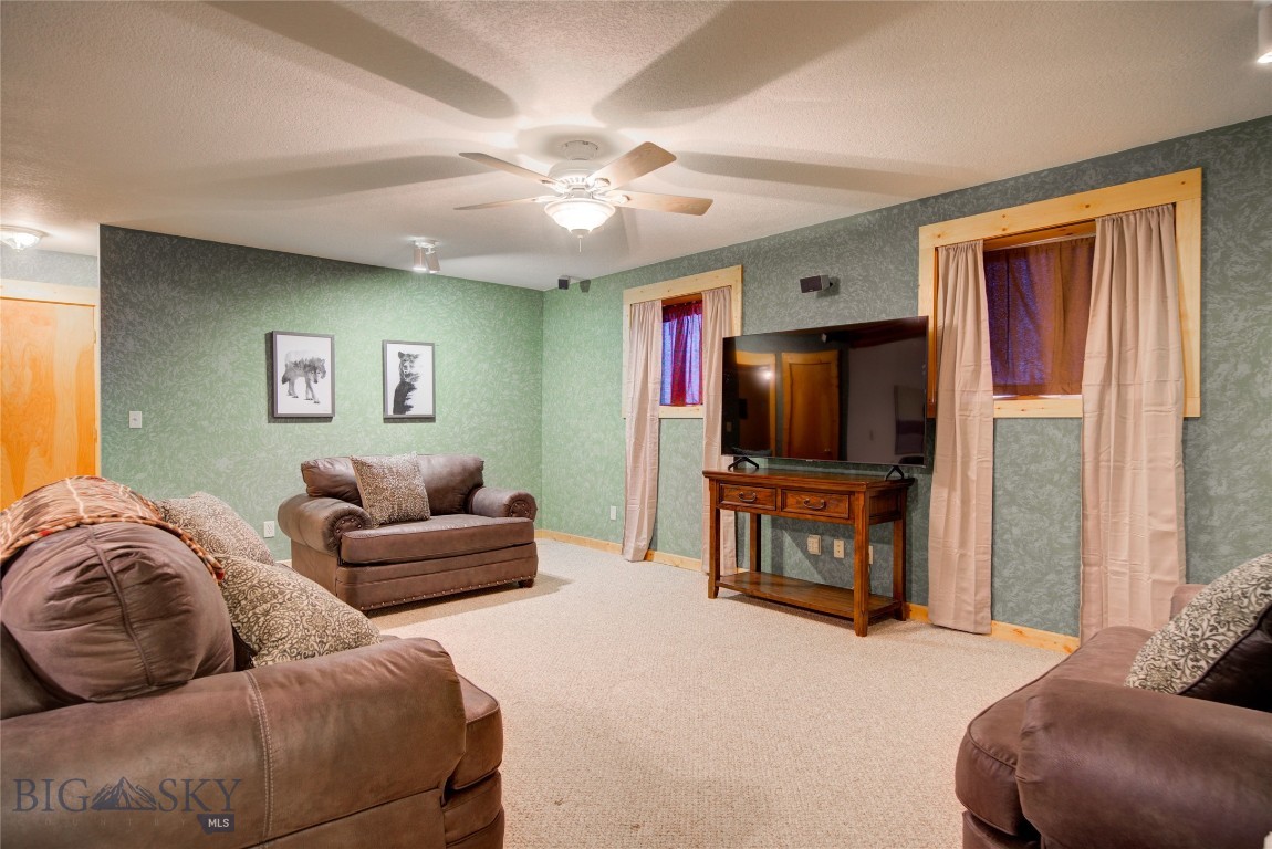 Troutdale - Residential