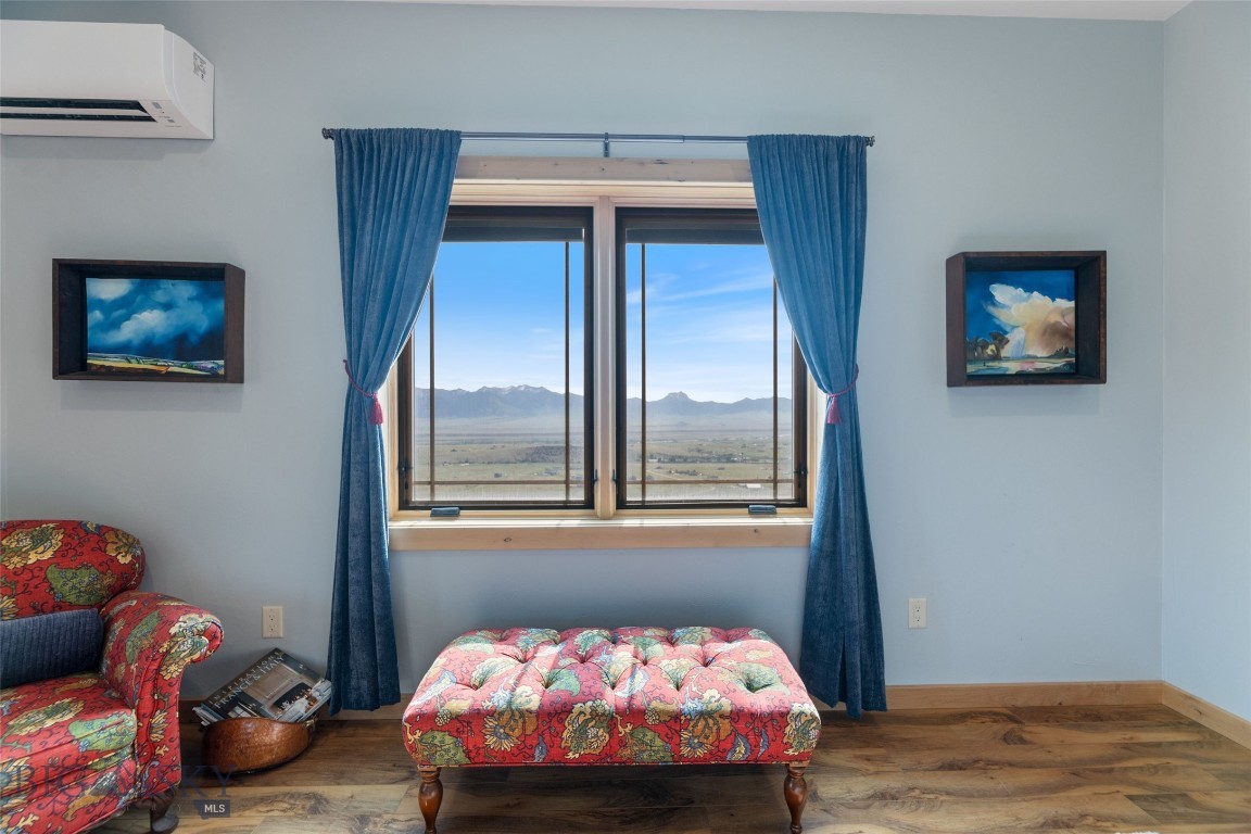 Shining Mountain Unit I - Residential