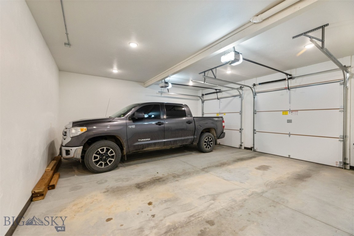 Shining Mountain Unit I - Residential