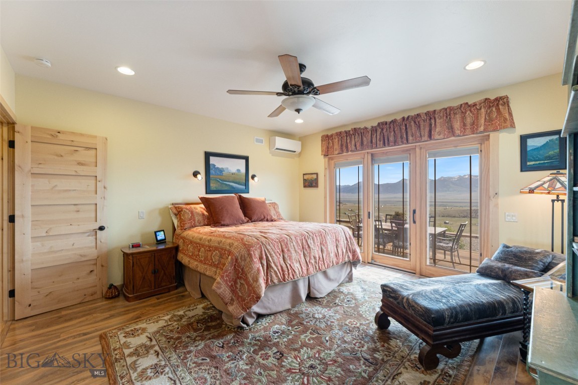 Shining Mountain Unit I - Residential