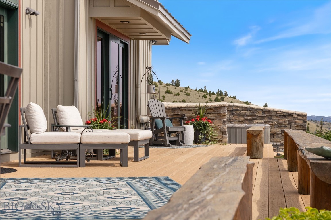 Shining Mountain Unit I - Residential