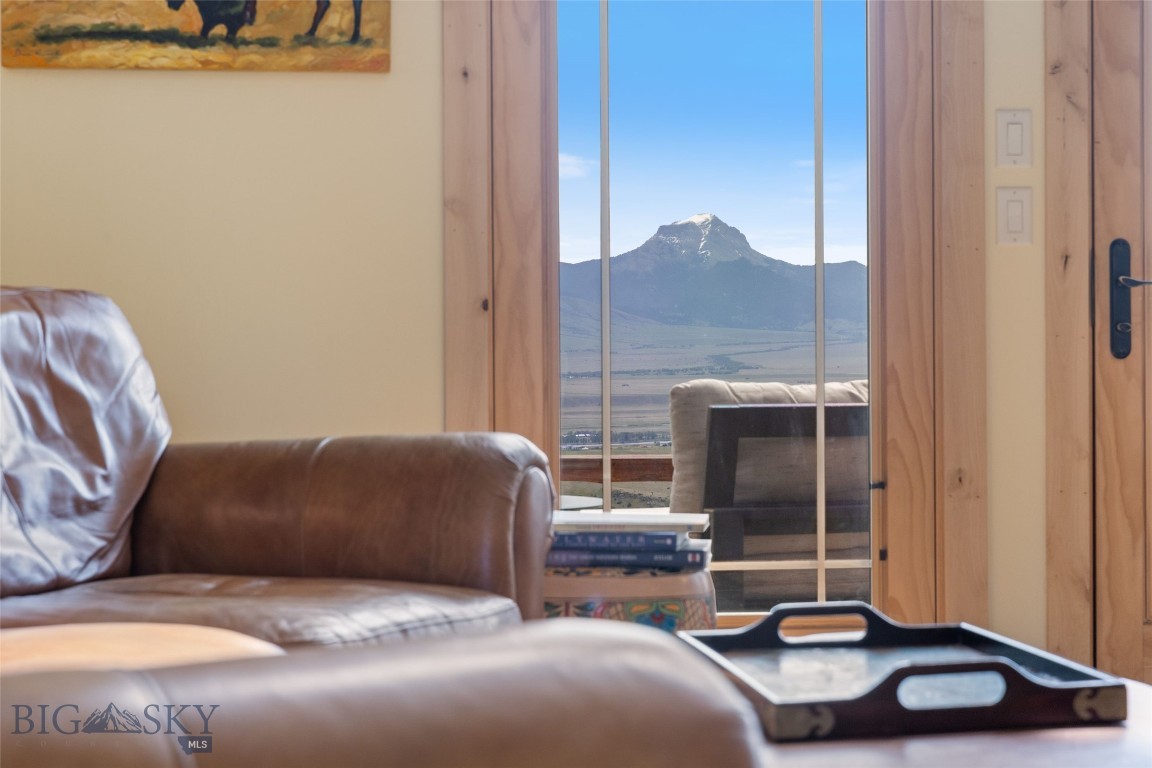 Shining Mountain Unit I - Residential