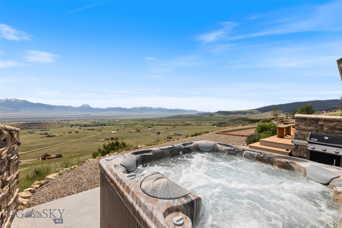 Shining Mountain Unit I - Residential