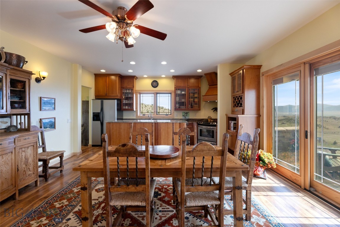 Shining Mountain Unit I - Residential