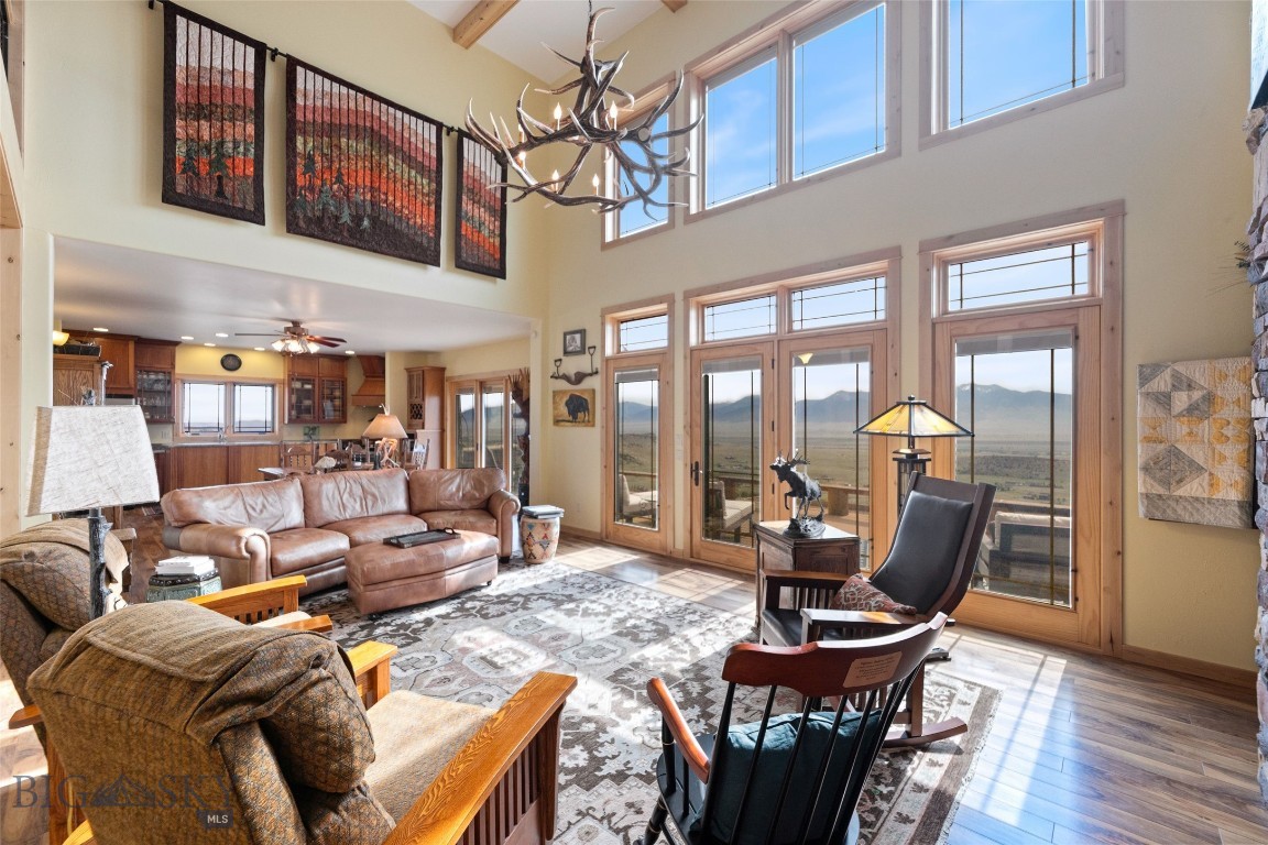 Shining Mountain Unit I - Residential