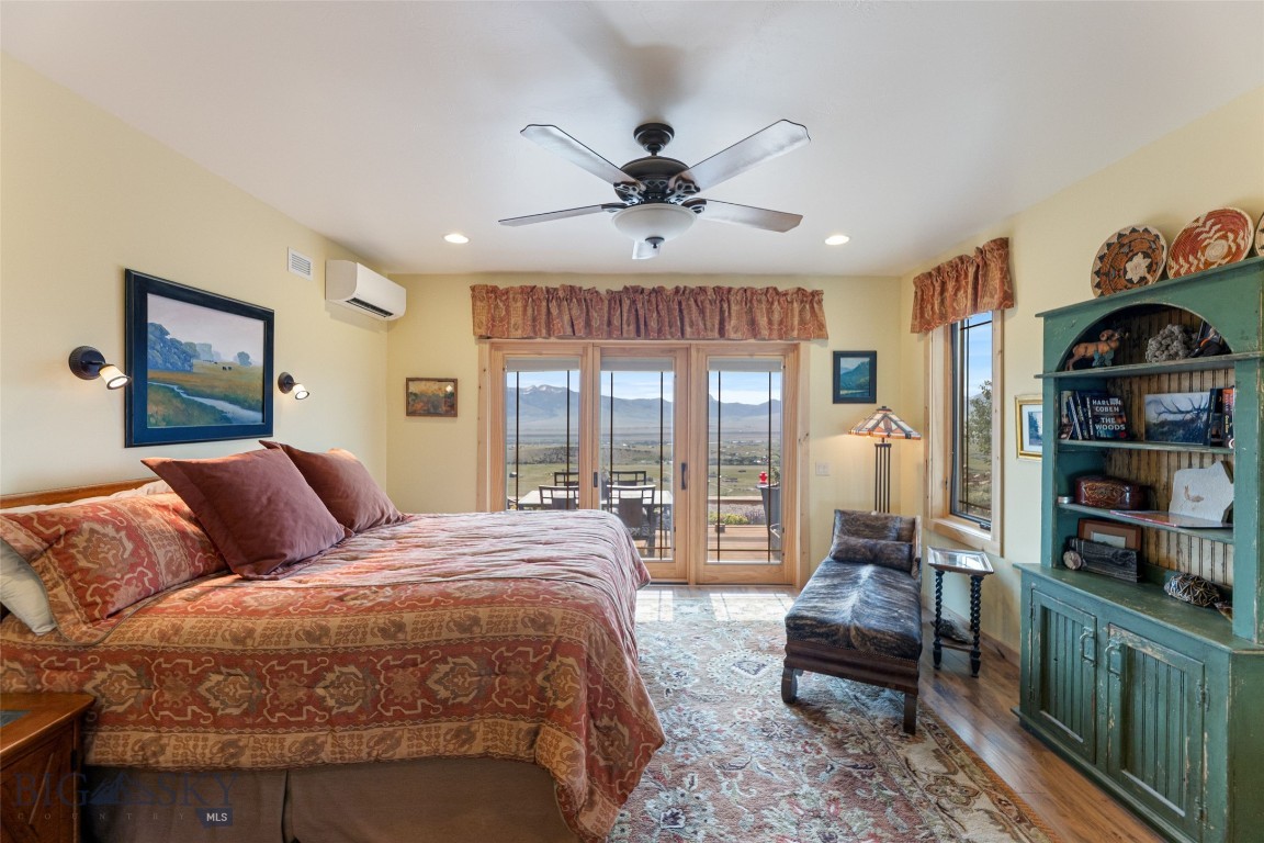 Shining Mountain Unit I - Residential