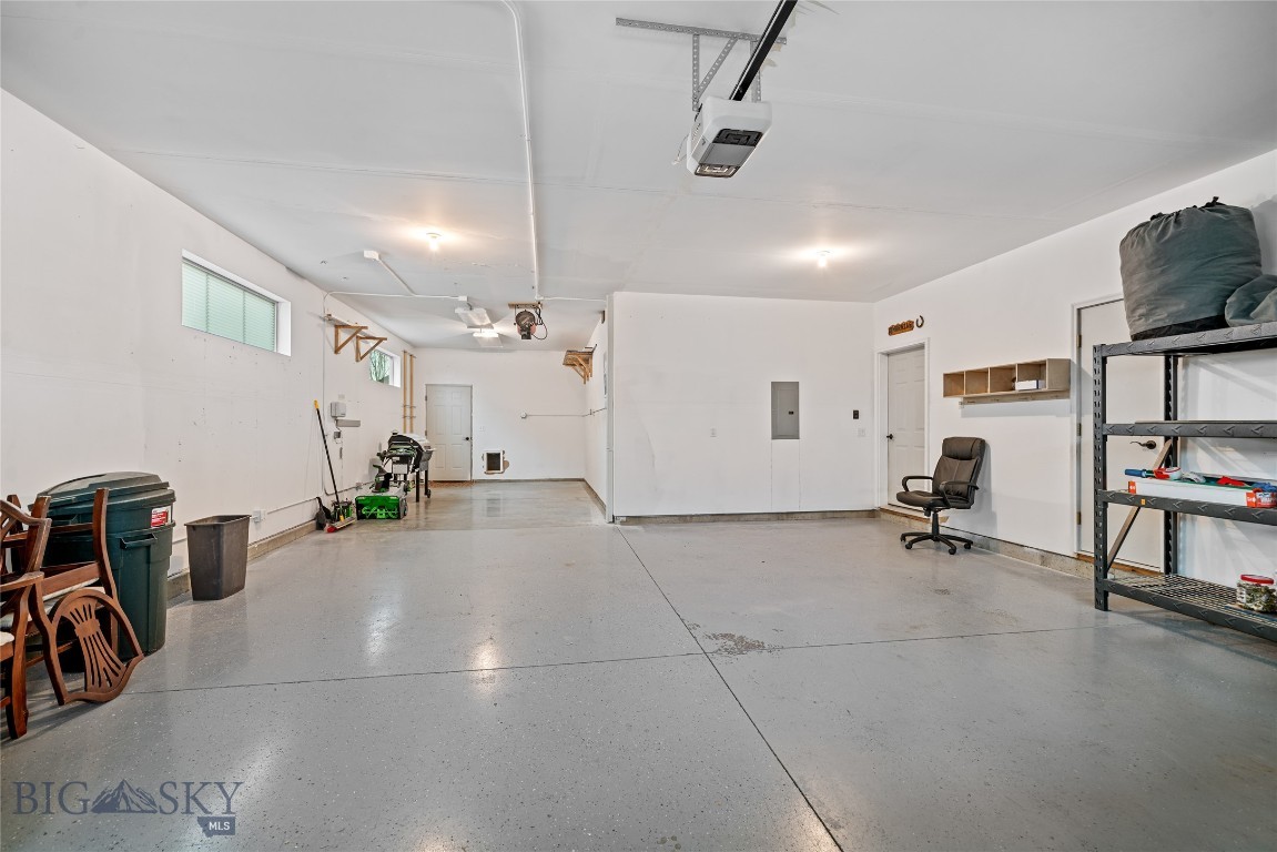 Middle Creek Parklands - Residential