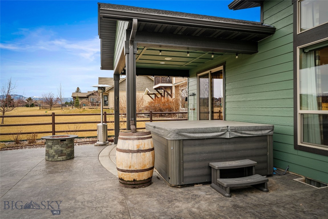 Middle Creek Parklands - Residential