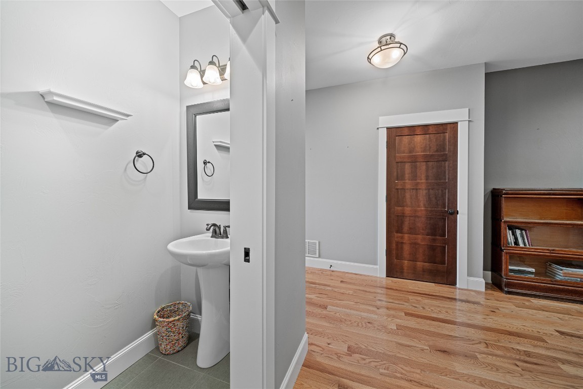 Middle Creek Parklands - Residential