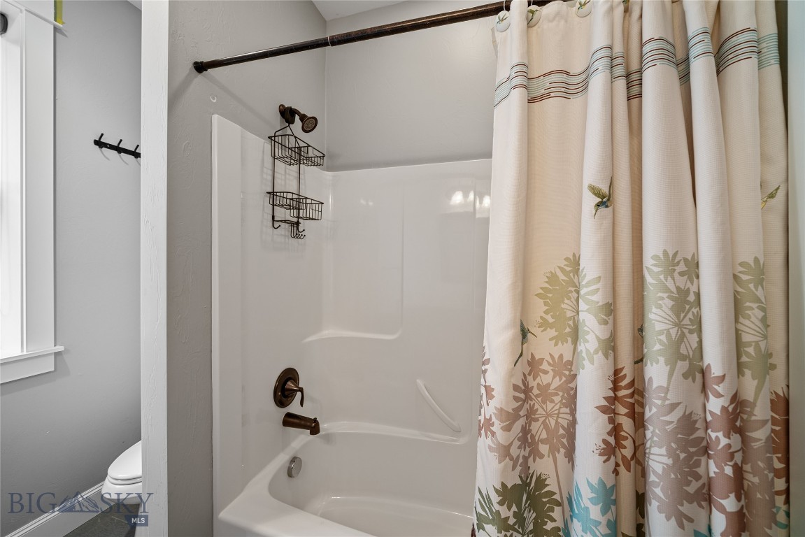 Middle Creek Parklands - Residential