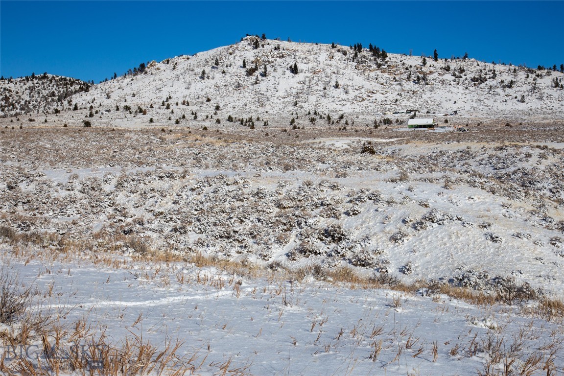 Shining Mountain West - Land