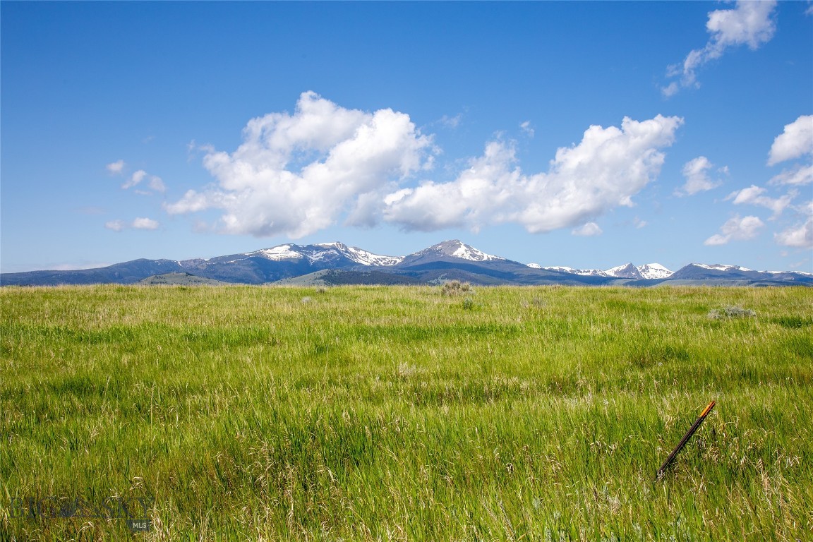 Shining Mountain West - Land