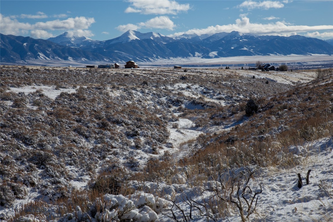 Shining Mountain West - Land