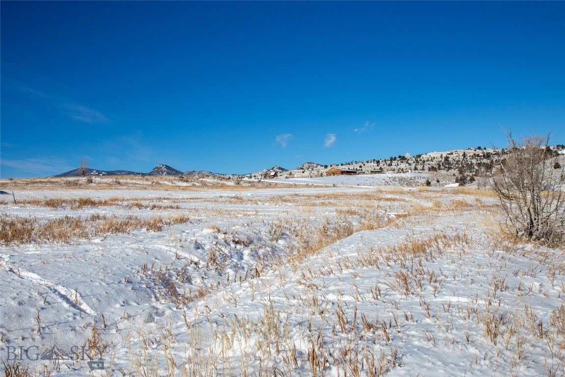 Shining Mountain West - Land