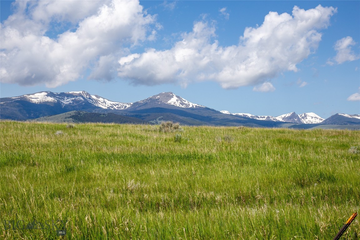 Shining Mountain West - Land