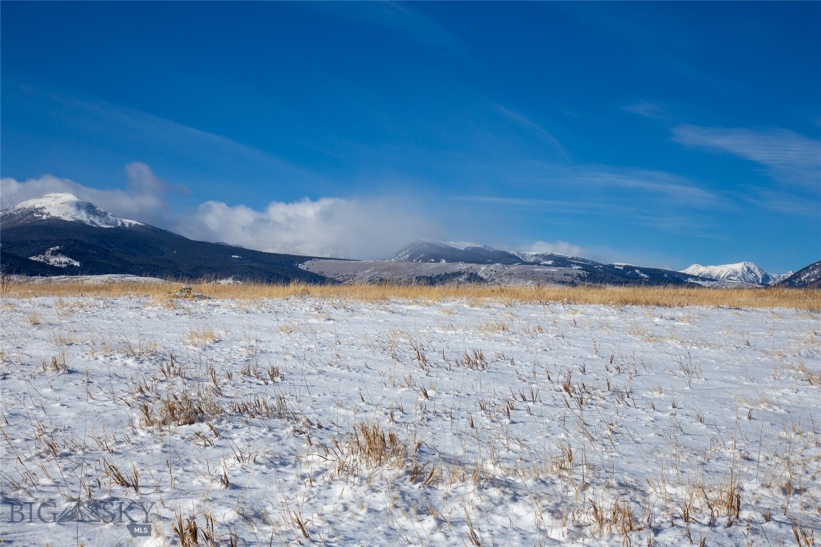 Shining Mountain West - Land