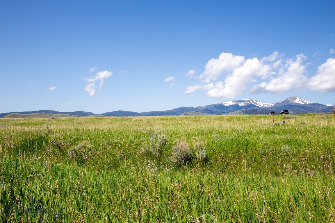 Shining Mountain West - Land