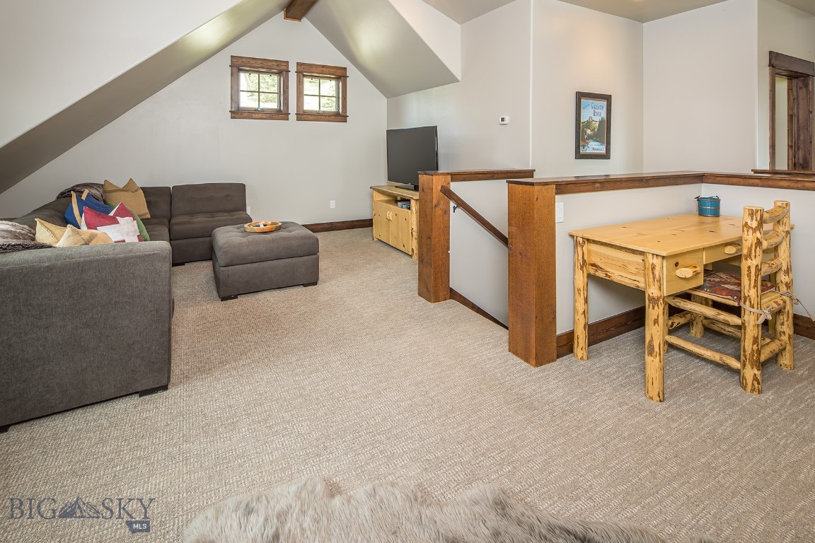 Moose Ridge - Residential