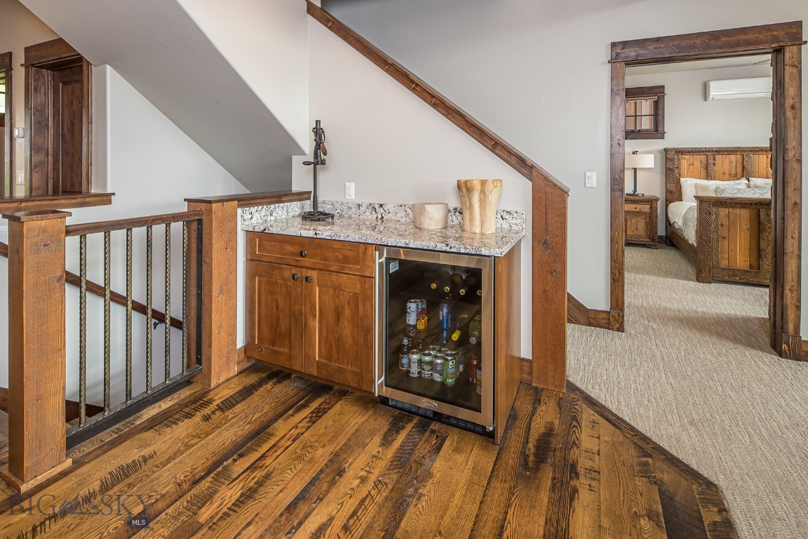 Moose Ridge - Residential