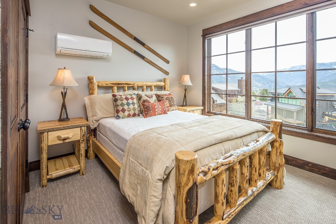 Moose Ridge - Residential