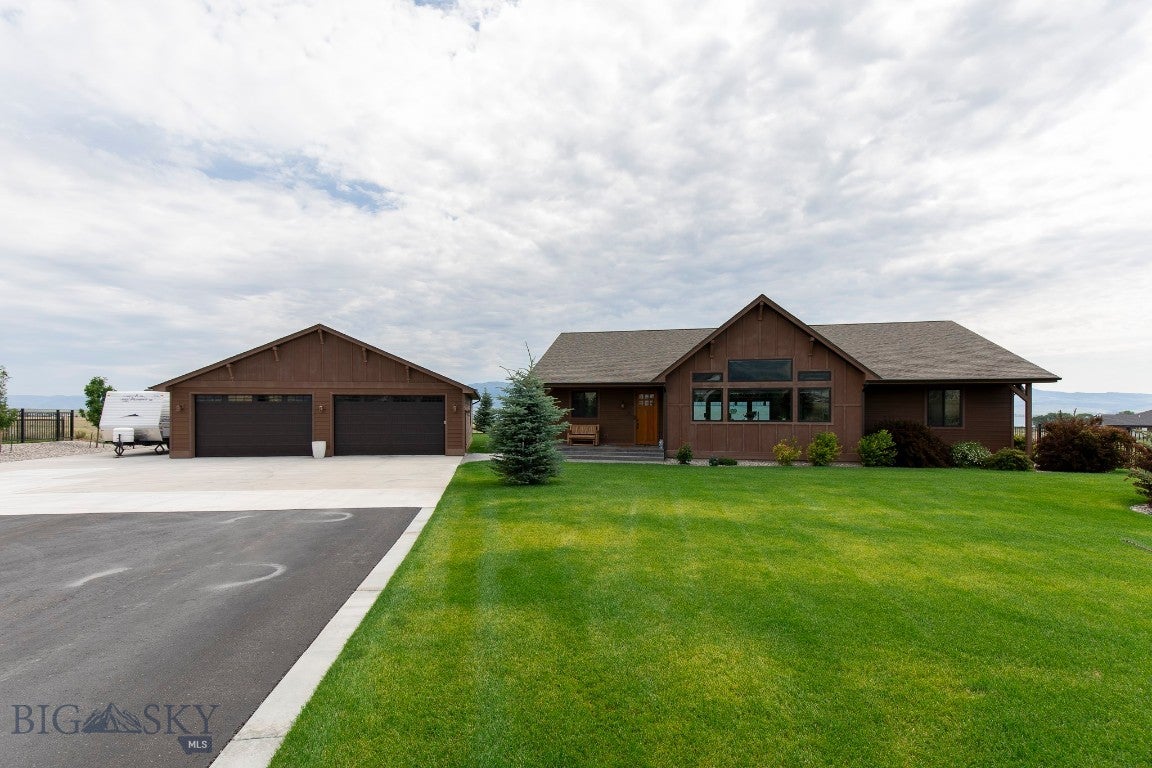 10 Mountainair Lane