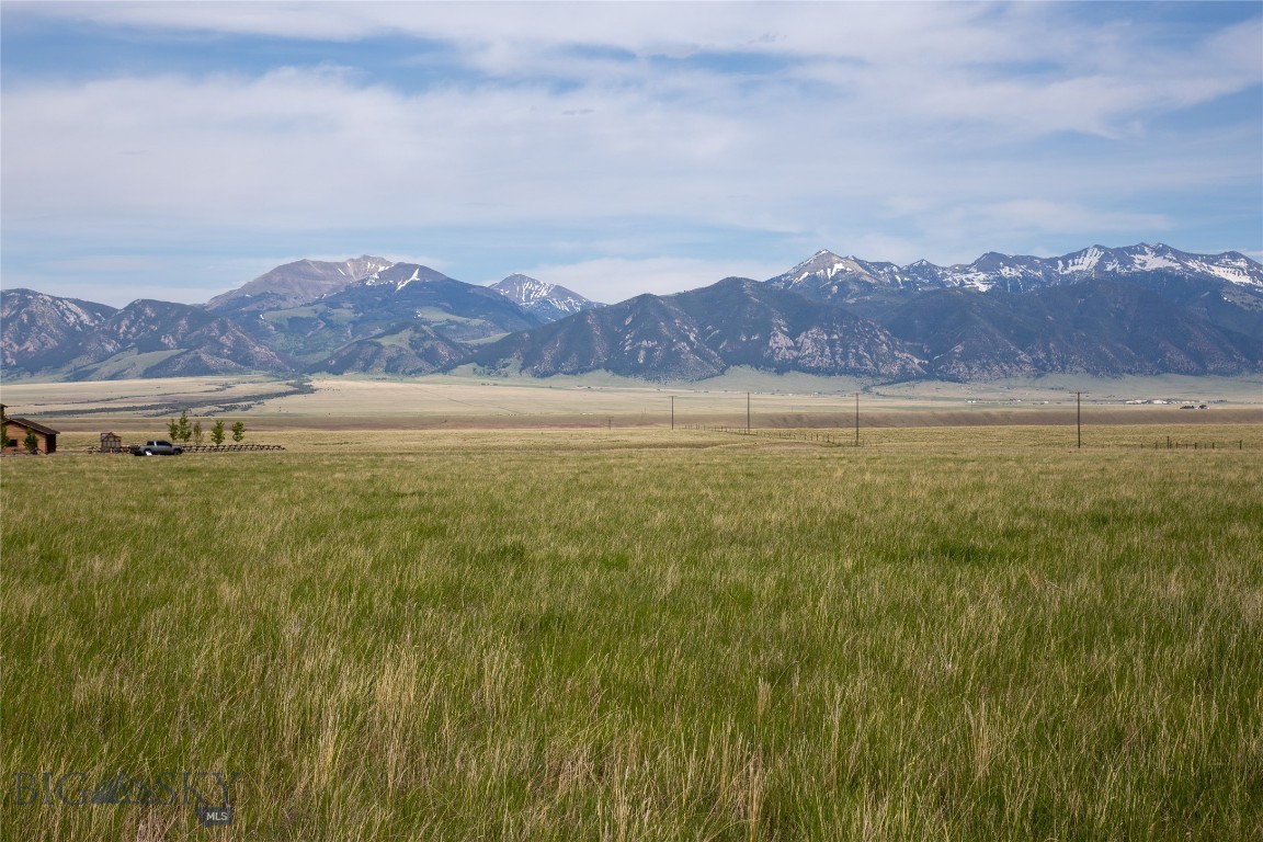 Pronghorn Meadows - Land