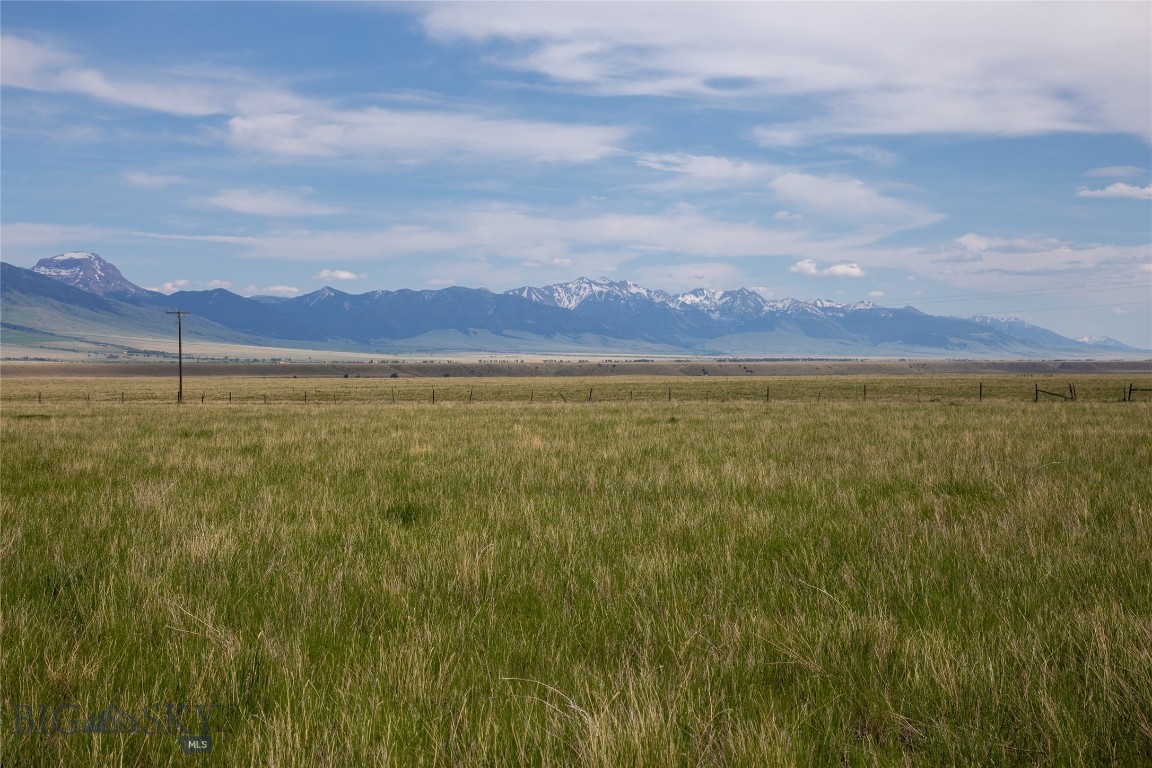 Pronghorn Meadows - Land