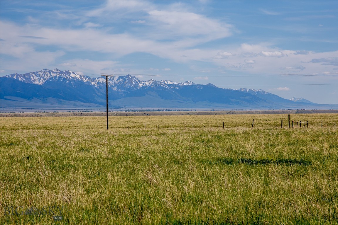 Pronghorn Meadows - Land
