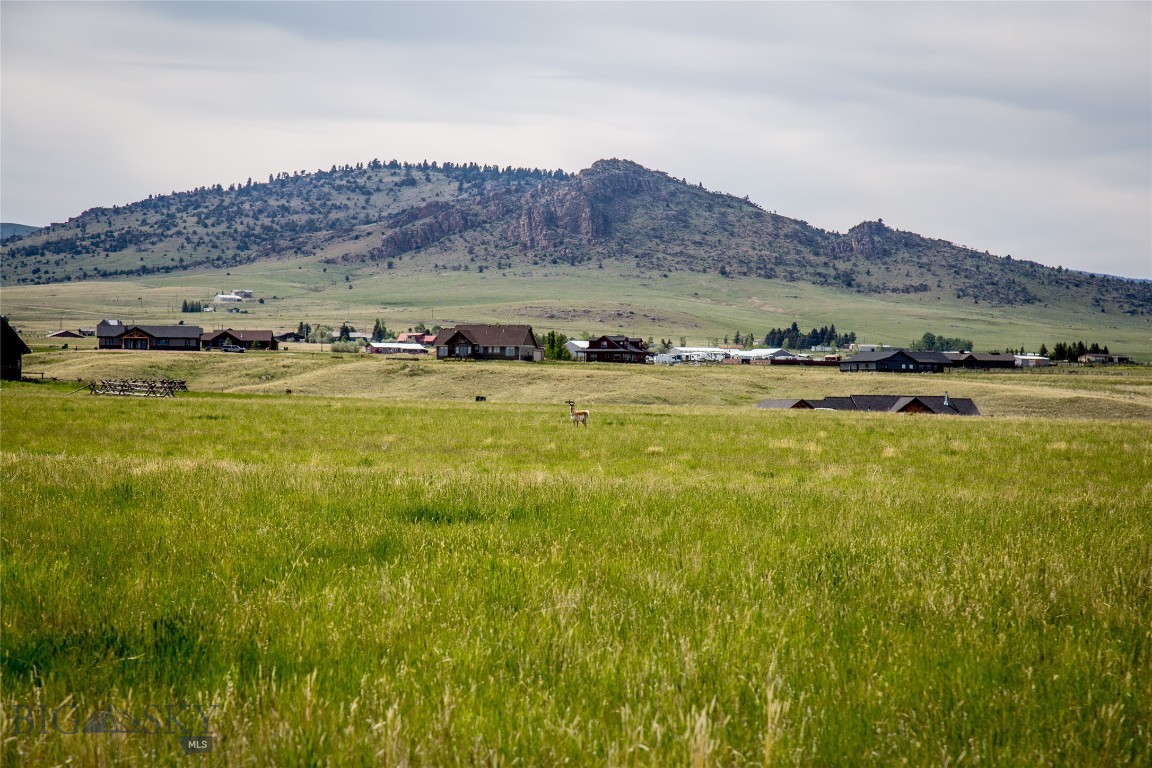 Pronghorn Meadows - Land