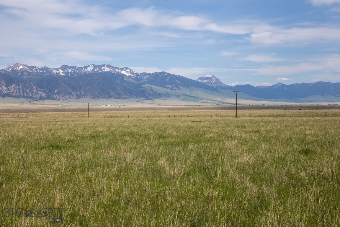 Pronghorn Meadows - Land