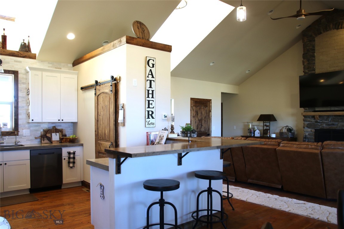 Rolling Glen Ranch - Residential