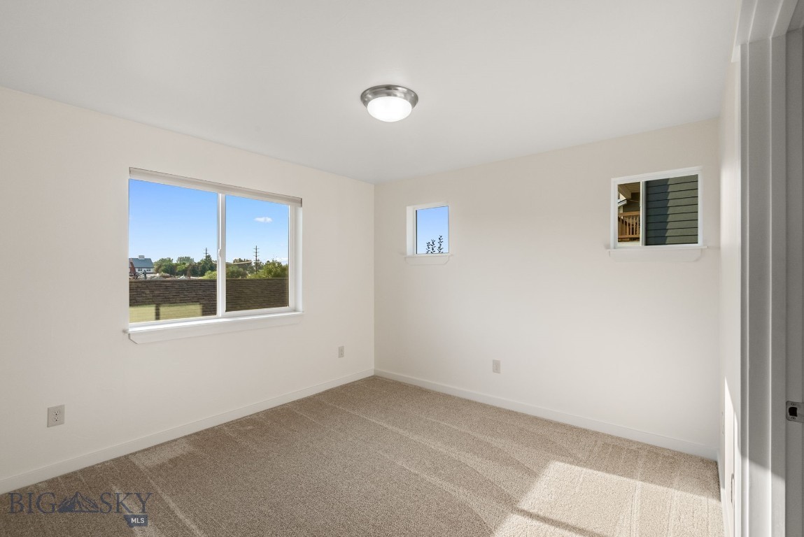 Baxter Springs Condo - Residential