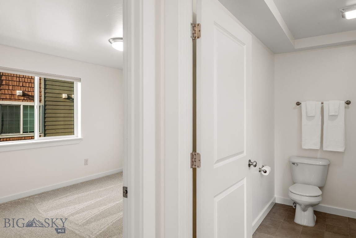 Baxter Springs Condo - Residential