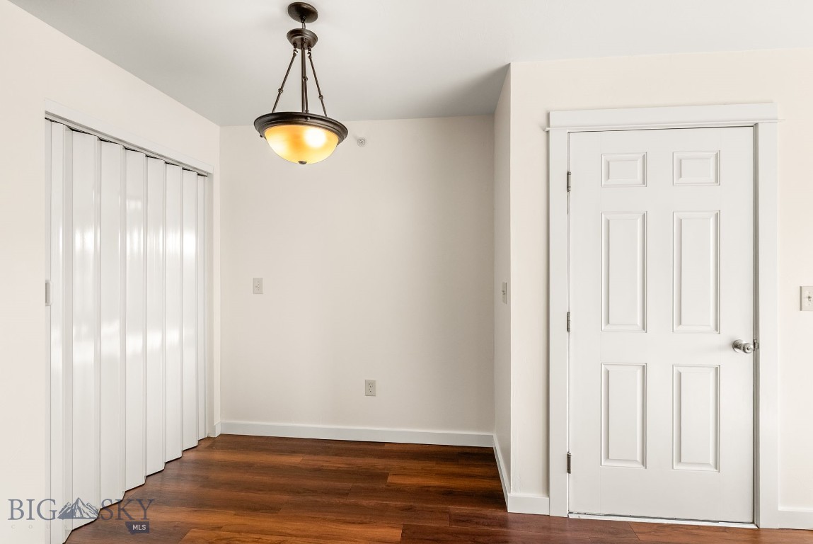 Baxter Springs Condo - Residential