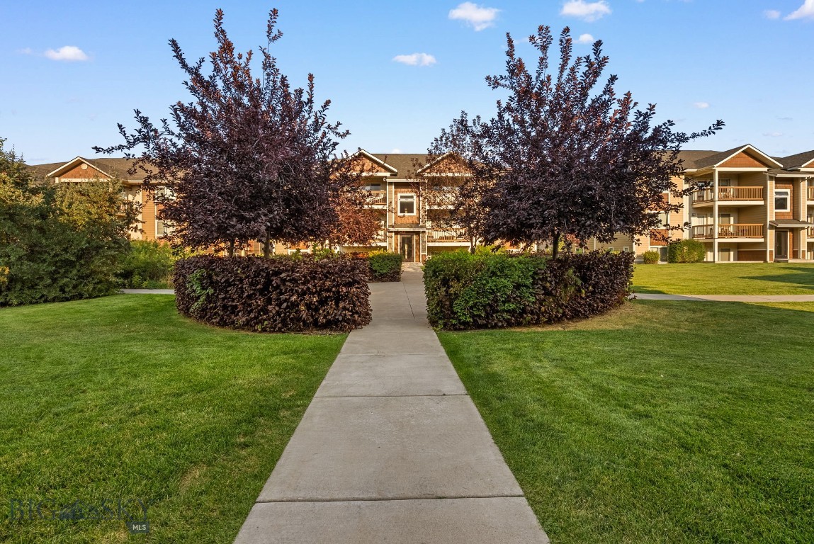 Baxter Springs Condo - Residential